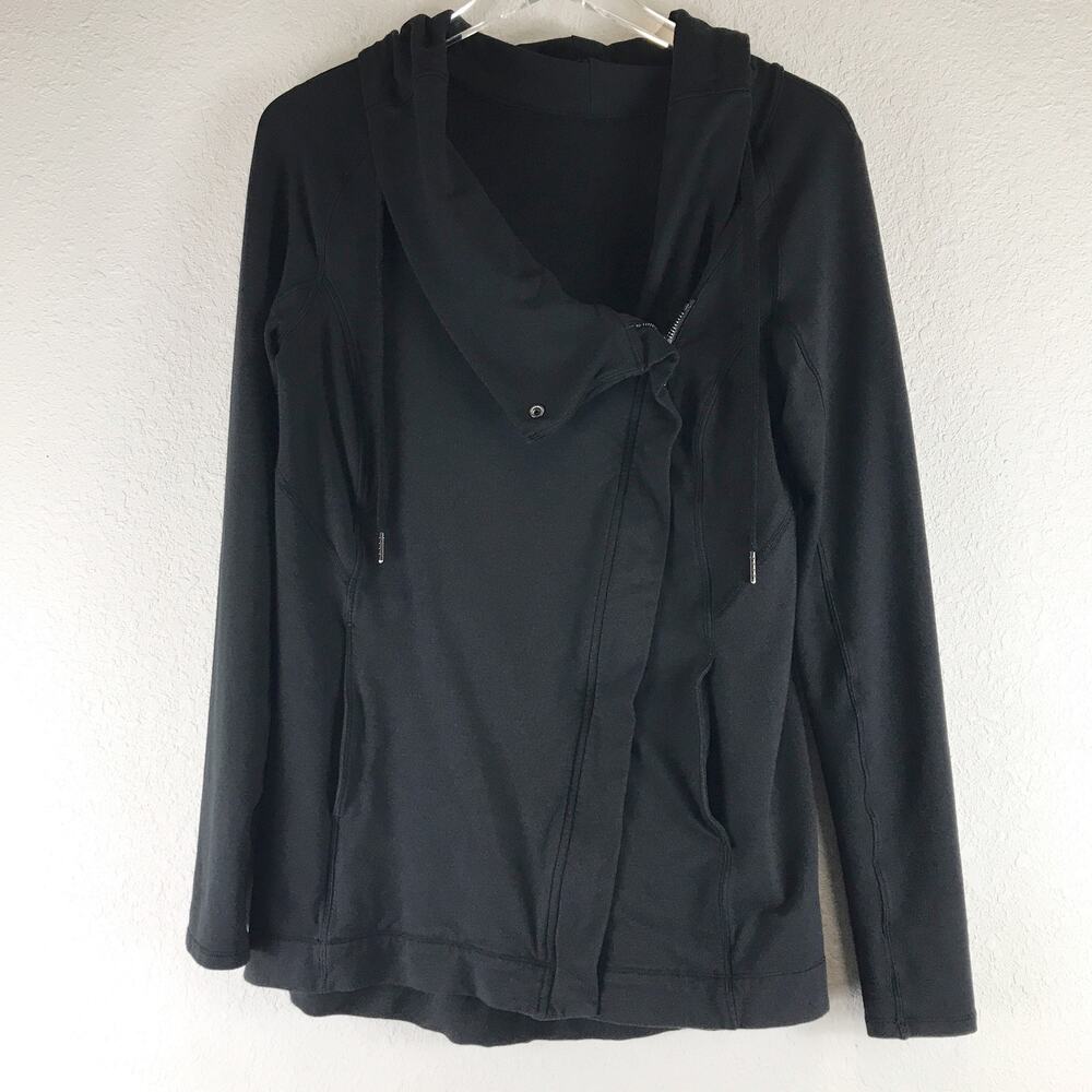 Lululemon Coast Easy Wrap Cocoon Jacket Zipper Front Black Athleisure Workout 6